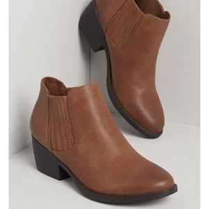 NWOT Vegan Leather Modcloth Booties